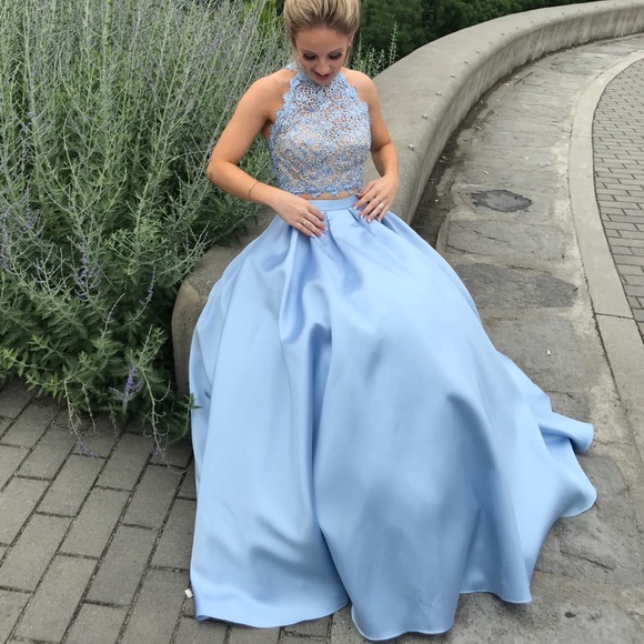 ALYCE grad dress - Picture 3 of 6